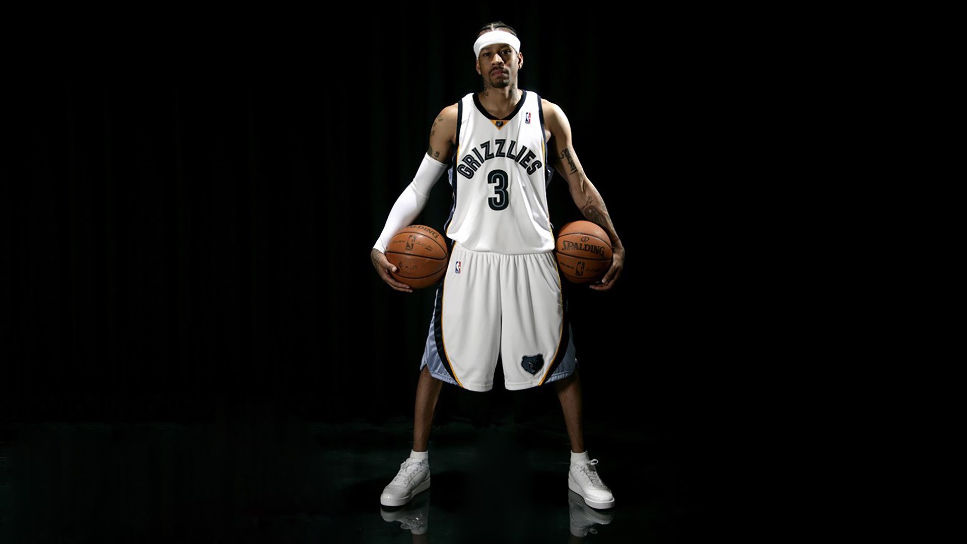 文班亚马化身神兵天降，独行侠力克篮网彰显冠军相！